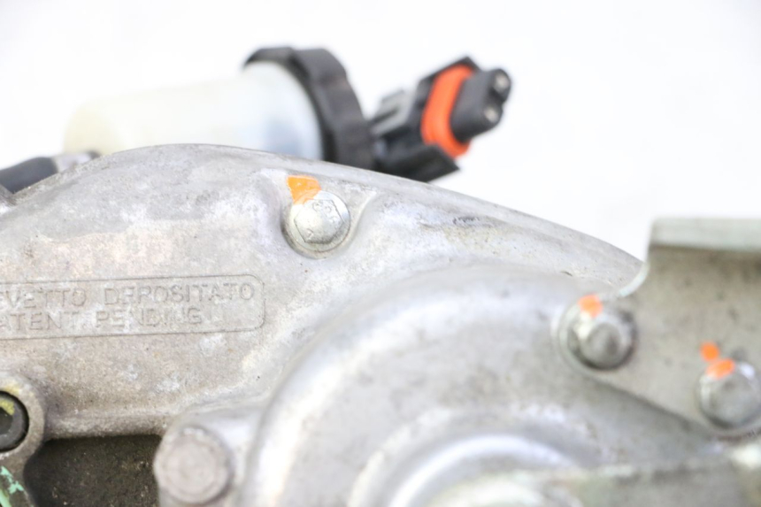 photo de MOTEUR ROLL LOCK PIAGGIO MP3 RL 250 (2006 - 2010) - Zoom sui componenti