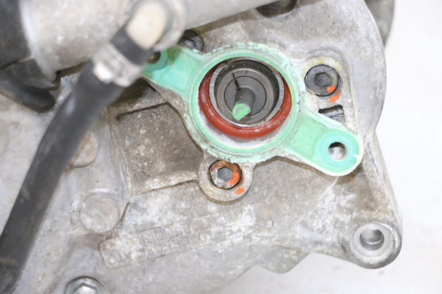 photo de MOTEUR ROLL LOCK PIAGGIO MP3 RL 250 (2006 - 2010) - Altra vista dell'articolo