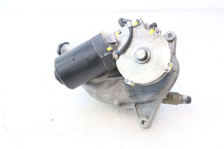 photo de MOTOR ROLL LOCK PIAGGIO MP3 500 (2016 - 2018) - Primo piano tecnico