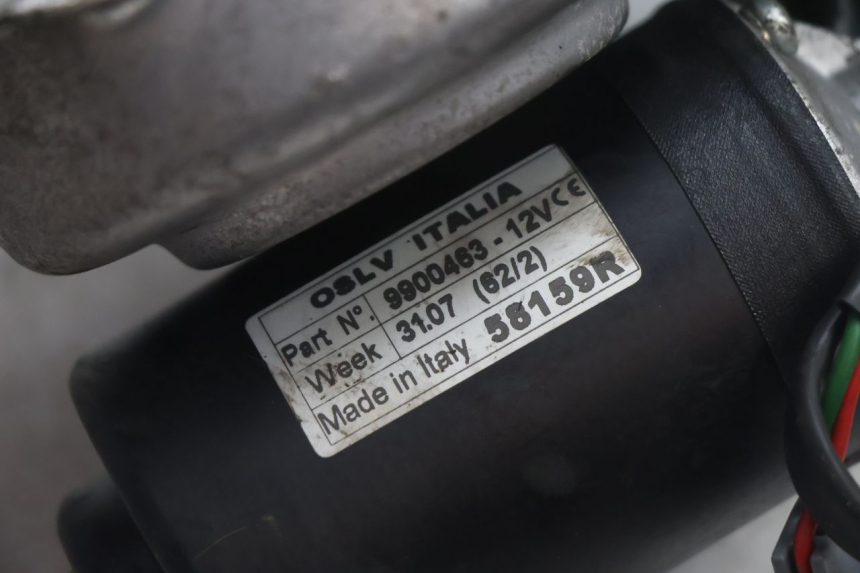 photo de MOTOR ROLL LOCK PIAGGIO MP3 125 (2006 - 2014) - Primo piano tecnico