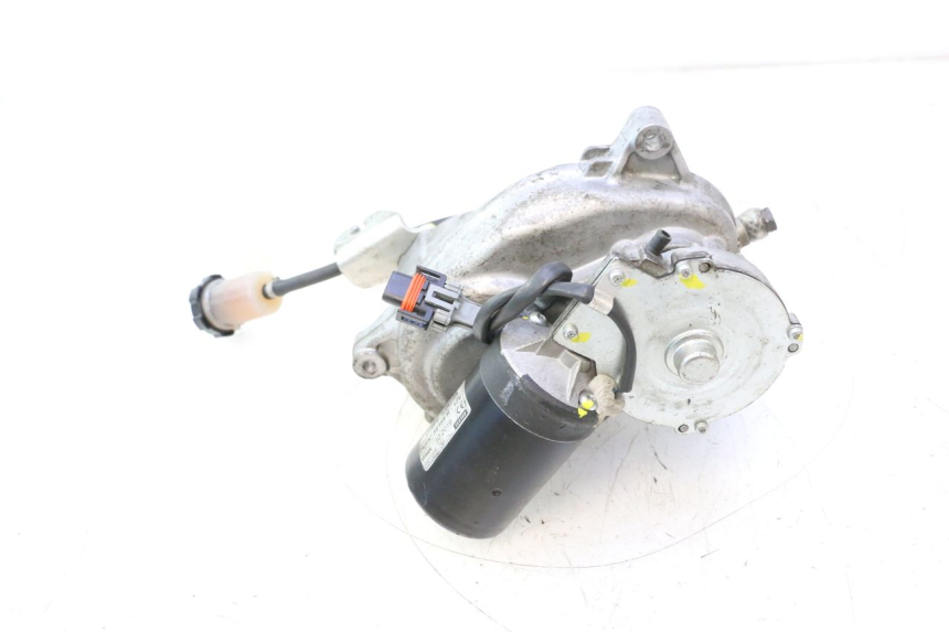 photo de MOTOR ROLL LOCK PIAGGIO MP3 500 (2011 - 2015) - Primo piano tecnico