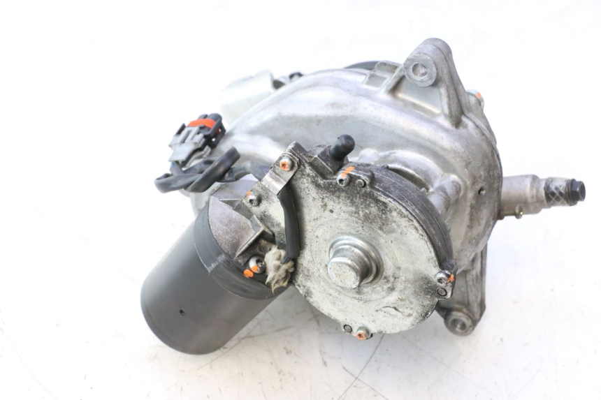 photo de MOTOR ROLL LOCK PIAGGIO MP3 500 (2016 - 2018) - Caratteristiche distintive