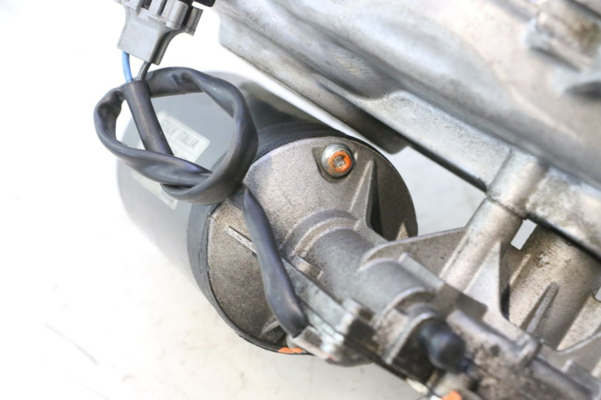 photo de MOTOR ROLL LOCK PIAGGIO MP3 500 (2016 - 2018) - Zoom sui componenti