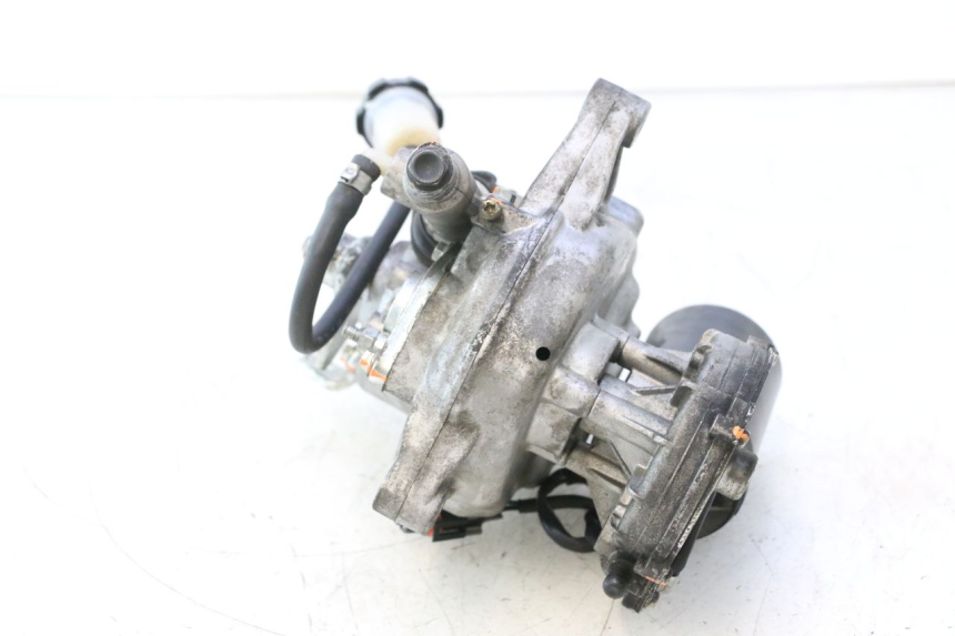 photo de MOTOR ROLL LOCK PIAGGIO MP3 500 (2016 - 2018) - Zoom sullo stato d'uso