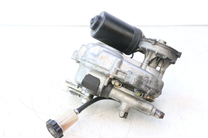 photo de MOTOR ROLL LOCK PIAGGIO MP3 500 (2016 - 2018) - Dettagli dei punti di fissaggio