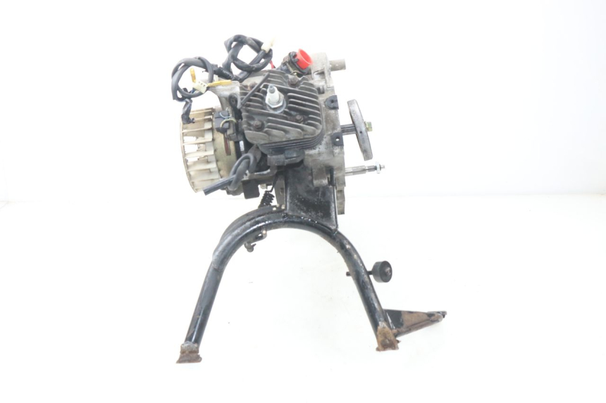 photo de MOTORE TNT MOTOR ROMA 10' 2T 50 (2011 - 2018) - Altra angolazione