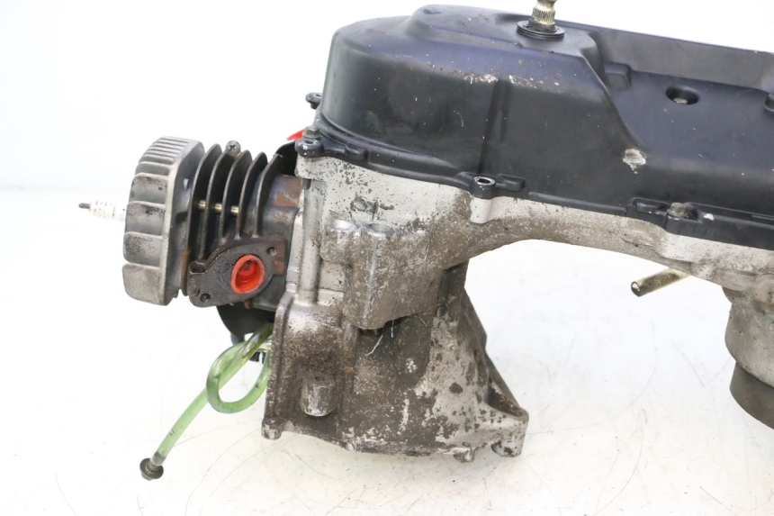photo de MOTORE TNT MOTOR ROMA 10' 2T 50 (2011 - 2018) - Dettagli dei punti di fissaggio