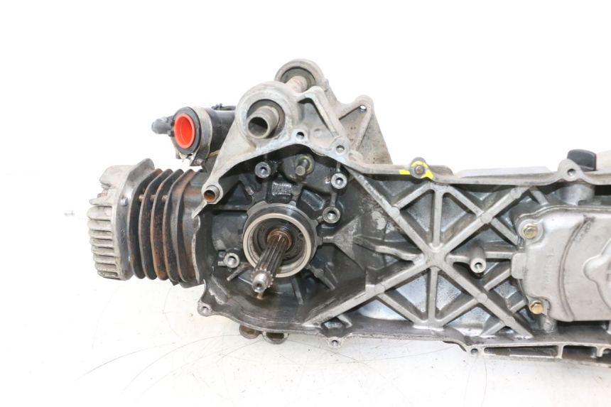 photo de MOTORE TNT MOTOR ROMA 10' 2T 50 (2011 - 2018) - Zoom sui componenti
