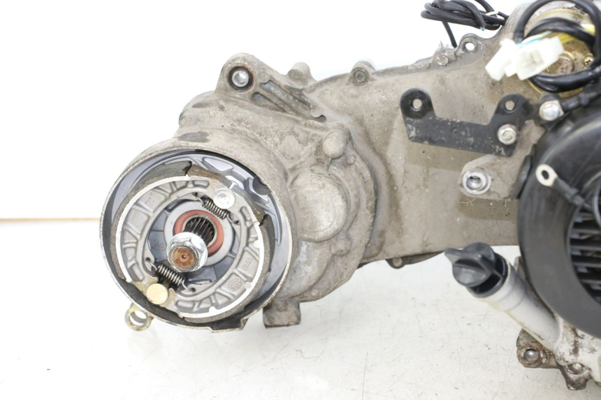 photo de MOTORE TNT MOTOR ROMA 10' 4T 50 (2019 - 2022) - Dettagli dei punti di fissaggio