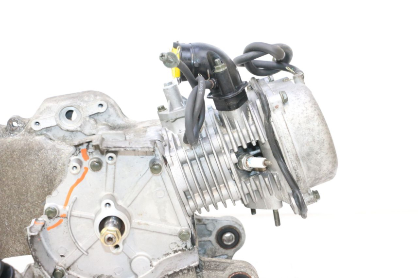 photo de MOTORE TNT MOTOR ROMA 10' 4T 50 (2007 - 2018) - Caratteristiche distintive