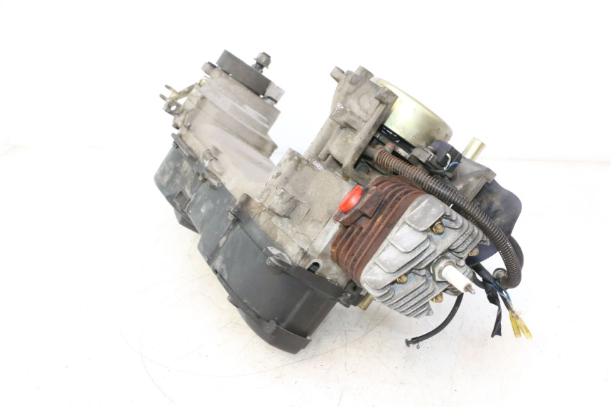 photo de MOTORE TNT MOTOR ROMA 12' 2T 50 (2007 - 2018) - Dettagli dei punti di fissaggio