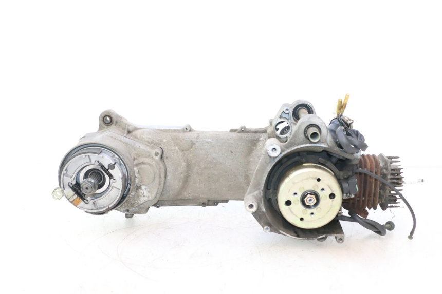 photo de MOTORE TNT MOTOR ROMA 12' 2T 50 (2007 - 2018) - Zoom sui componenti