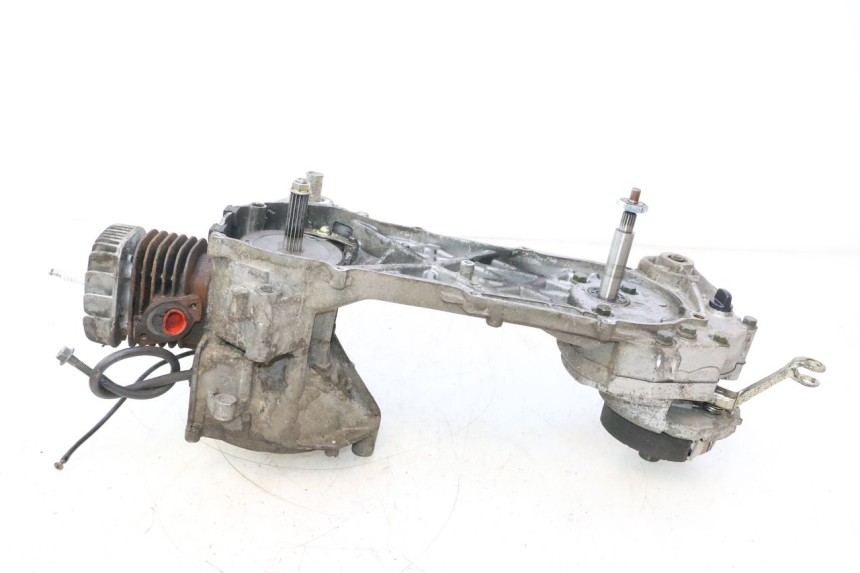 photo de MOTORE TNT MOTOR ROMA 12' 2T 50 (2007 - 2018) - Dettagli dei punti di fissaggio