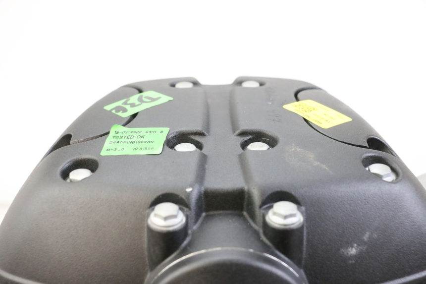 photo de MOTORE ROYAL ENFIELD SCRAM 411 (2022 - 2024) - Zoom sullo stato d'uso