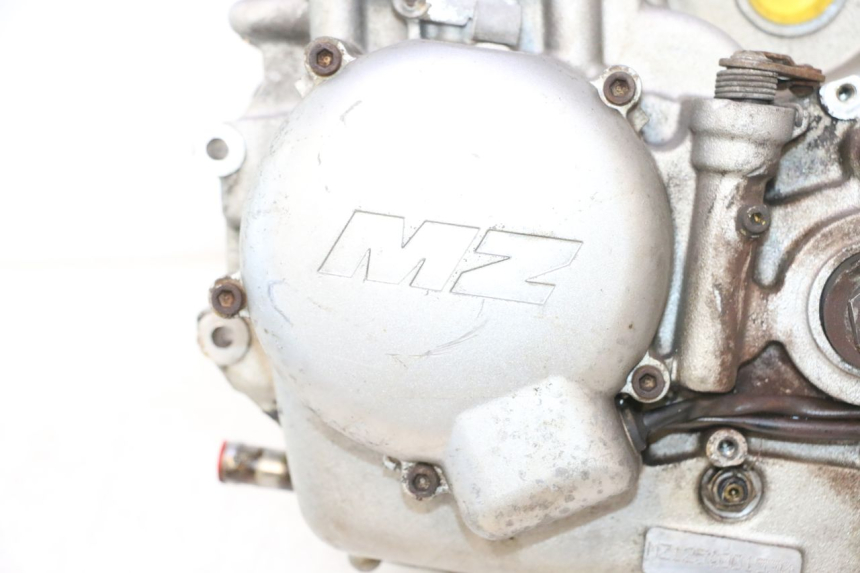 photo de MOTORE MZ RT 125 (2000 - 2008) - Primo piano tecnico