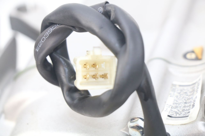 photo de MOTORE APOLLO RXF 125 - Marcature e riferimenti originali