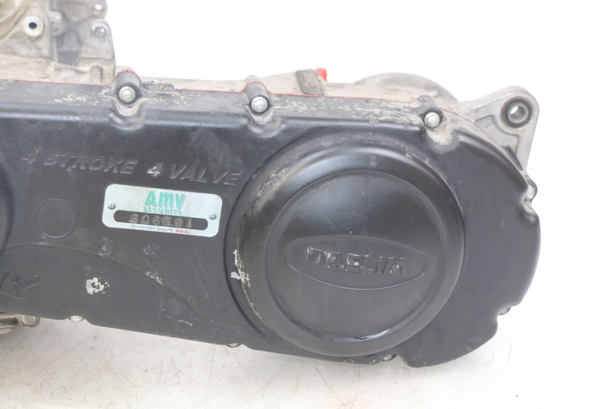 photo de MOTORE DAELIM S2 FI 125 (2008 - 2017) - Primo piano tecnico