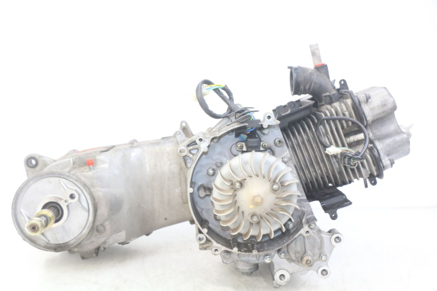 photo de MOTORE DAELIM S2 FI 125 (2008 - 2017) - Marcature e riferimenti originali