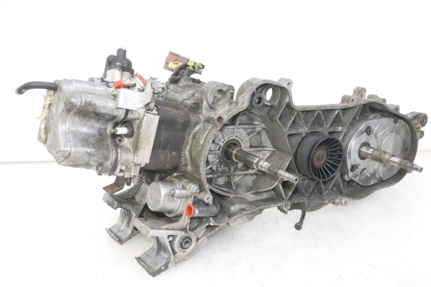 photo de MOTORE PEUGEOT SATELIS COMPRESSOR K15 125 (2006 - 2009) - Vista principale
