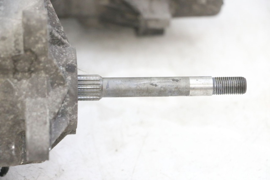 photo de MOTORE PEUGEOT SATELIS 125 (2013 - 2018) - Stato della superficie e materiale