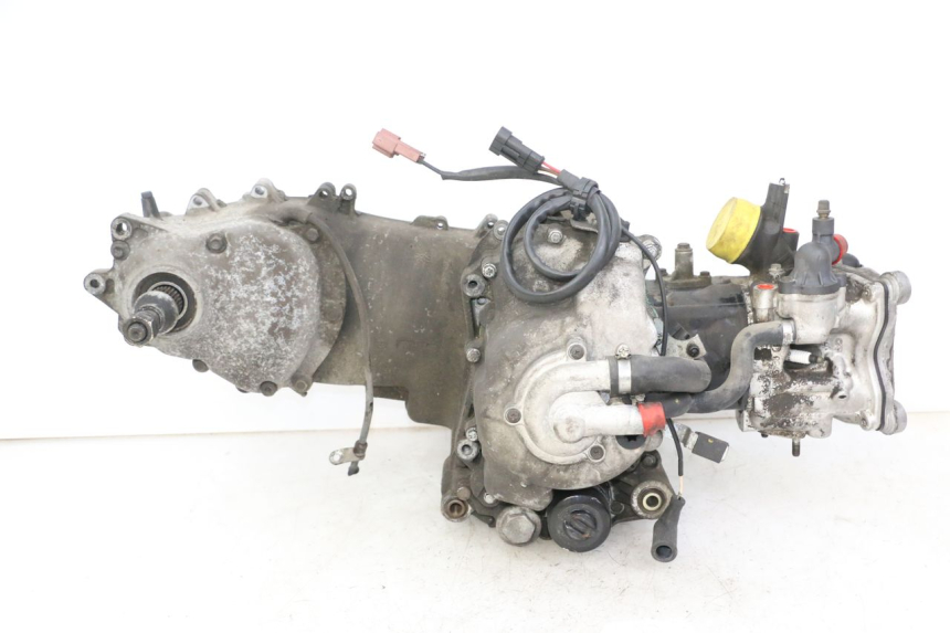 photo de MOTORE PEUGEOT SATELIS 250 (2006 - 2012) - Marcature e riferimenti originali