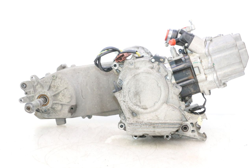 photo de MOTORE PEUGEOT SATELIS 125 (2013 - 2018) - Foto prodotto supplementare