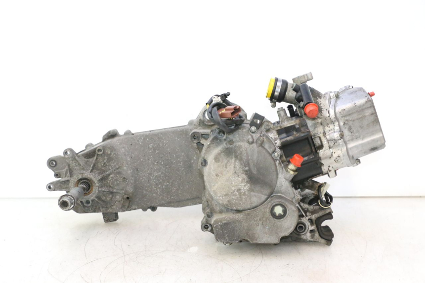 photo de MOTORE PEUGEOT SATELIS 125 (2006 - 2009) - Marcature e riferimenti originali