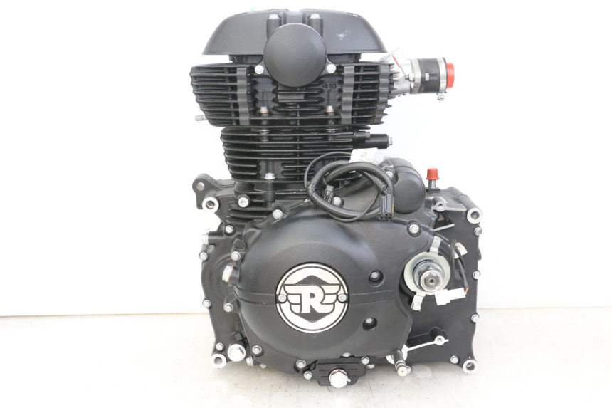 photo de MOTORE ROYAL ENFIELD SCRAM 411 (2022 - 2024) - Angolazione alternativa