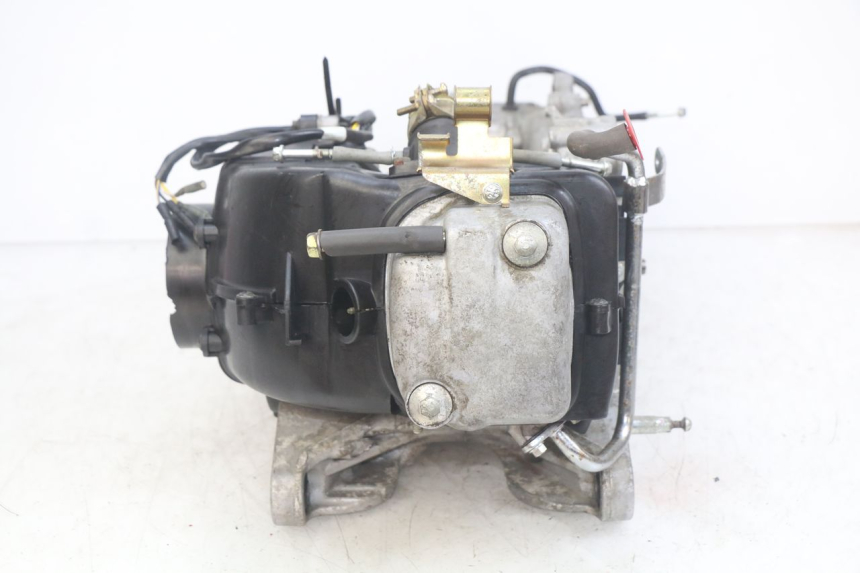 photo de MOTORE HONDA SCV LEAD 100 (2003 - 2007) - Caratteristiche distintive