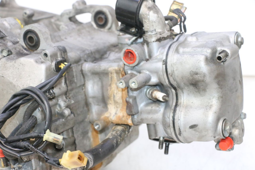 photo de MOTORE HONDA SH 125 (2001 - 2003) - Stato della superficie e materiale