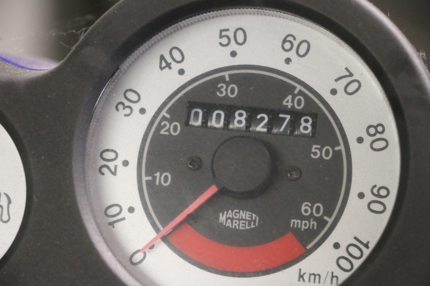 photo de MOTORE PEUGEOT SPEEDFIGHT 2 LC 50 (2000 - 2009) - Vista principale