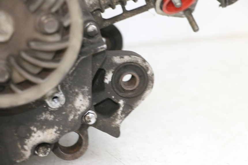 photo de MOTORE PEUGEOT SPEEDFIGHT 4 4T EFI 50 (2021 - 2025) - Ispezione visiva dettagliata