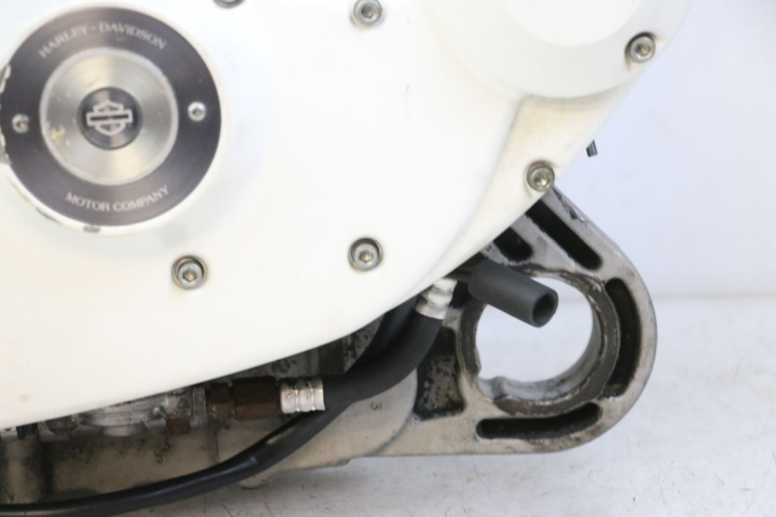 photo de MOTORE HARLEY DAVIDSON SPORTSTER XL CUSTOM 883 (1999 - 2006) - Primo piano tecnico