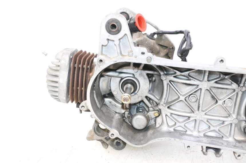 photo de MOTORE PEUGEOT STREETZONE NAKED 2T 50 (2014 - 2018) - Vista d'insieme del prodotto