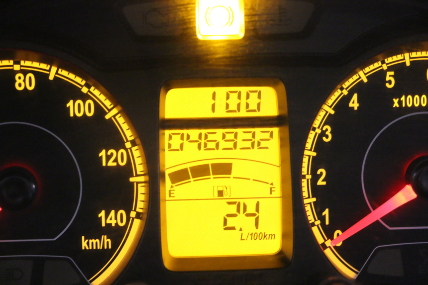 photo de MOTORE SUZUKI BURGMAN 125 (2018 - 2021) - Angolazione alternativa