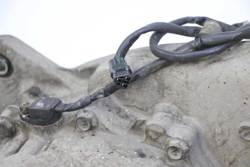 photo de MOTORE SUZUKI BURGMAN 125 (2018 - 2021) - Dettagli dei punti di fissaggio