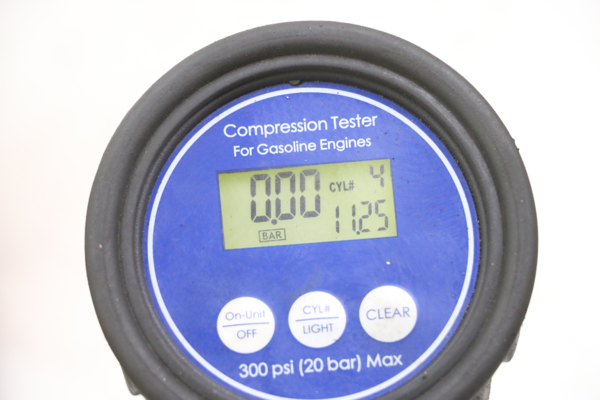 photo de MOTORE SUZUKI GSX F GSXF 650 (2007 - 2015) - Stato della superficie e materiale