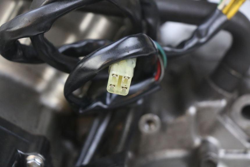 photo de MOTORE SUZUKI SV S 650 (1999 - 2002) - Altra vista dell'articolo