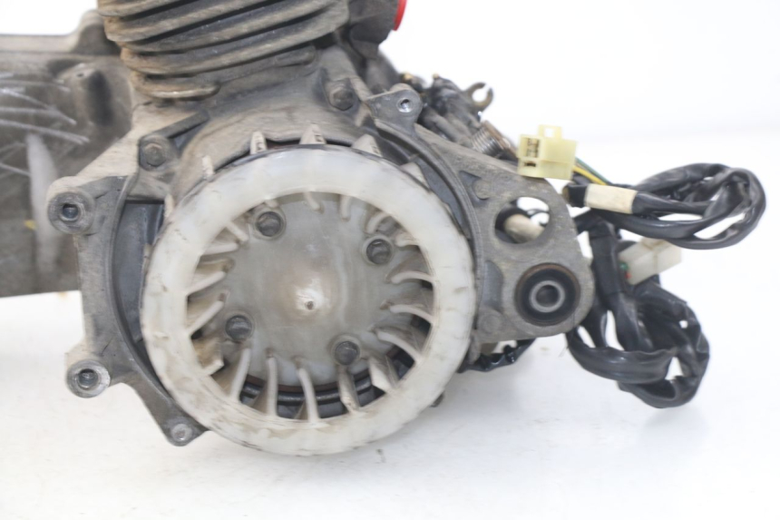 photo de MOTORE PEUGEOT SV 80 (1993 - 1997) - Stato della superficie e materiale