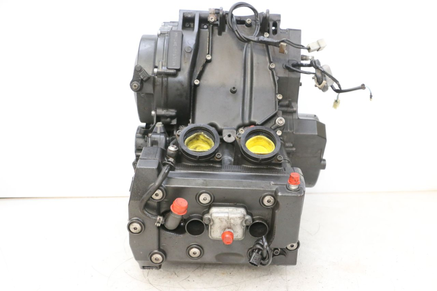 photo de MOTORE YAMAHA TDM ABS 900 (2002 - 2014) - Dettagli dei punti di fissaggio