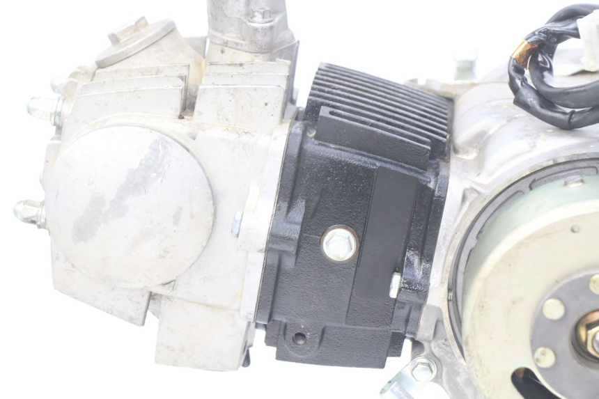 photo de MOTORE NITRO MOTORS THUNDER 125 - Altra vista dell'articolo