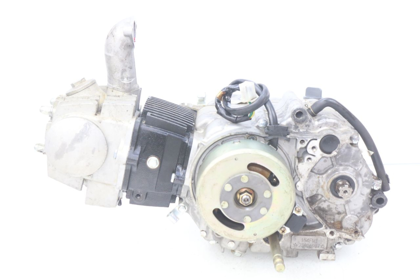 photo de MOTORE NITRO MOTORS THUNDER 125 - Caratteristiche distintive