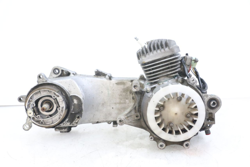 photo de MOTORE PEUGEOT TKR TREKKER FURIOUS 50 (2005 - 2014) - Ispezione visiva dettagliata