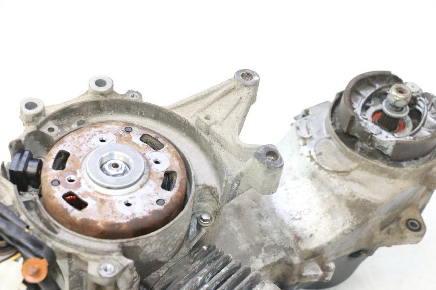photo de MOTORE PEUGEOT TKR TREKKER FURIOUS 50 (2005 - 2014) - Altra angolazione