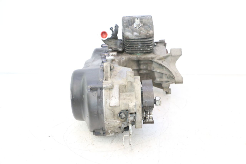 photo de MOTORE PEUGEOT TKR TREKKER FURIOUS 50 (2005 - 2014) - Dettagli dei punti di fissaggio