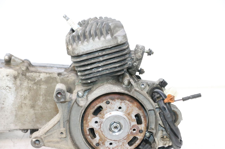 photo de MOTORE PEUGEOT TKR TREKKER FURIOUS 50 (2005 - 2014) - Marcature e riferimenti originali