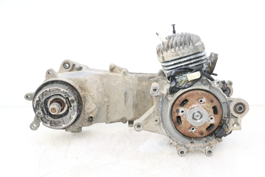 photo de MOTORE PEUGEOT TKR TREKKER FURIOUS 50 (2005 - 2014) - Angolazione alternativa