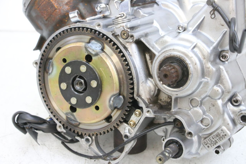 photo de MOTORE KSR TR SM 50 (2015 - 2018) - Stato della superficie e materiale