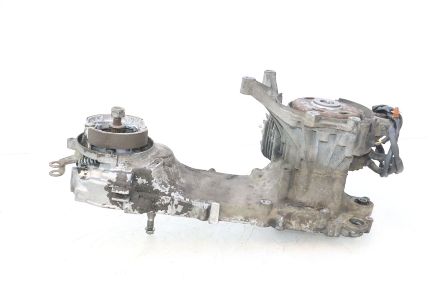 photo de MOTORE PEUGEOT TREKKER TKR 50 (2005 - 2014) - Stato della superficie e materiale