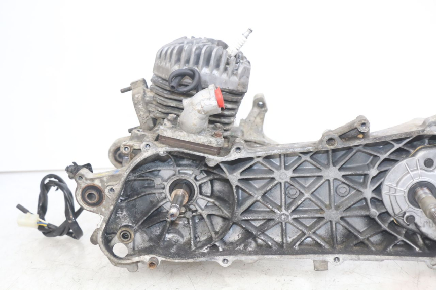 photo de MOTORE PEUGEOT TREKKER 50 (1998 - 2004) - Zoom sui componenti